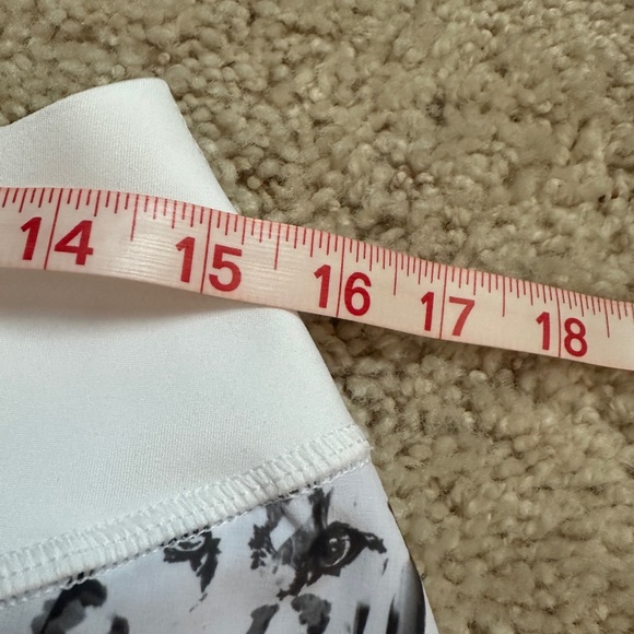 NWT PUMA WOMENS PWR SHAPE JUNGLE GOLF SKIRT SIZE M WHITE - BLACK (171) - Picture 7 of 12